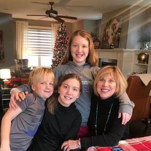 Meet your Posher, Debbie lee